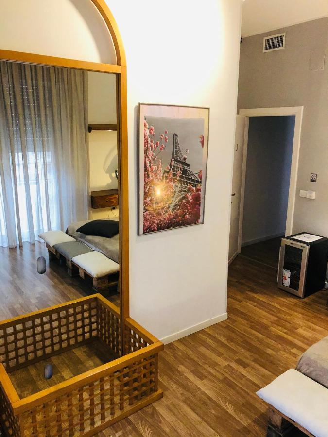 B&B Degli Artisti Suite Lecce Eksteriør billede