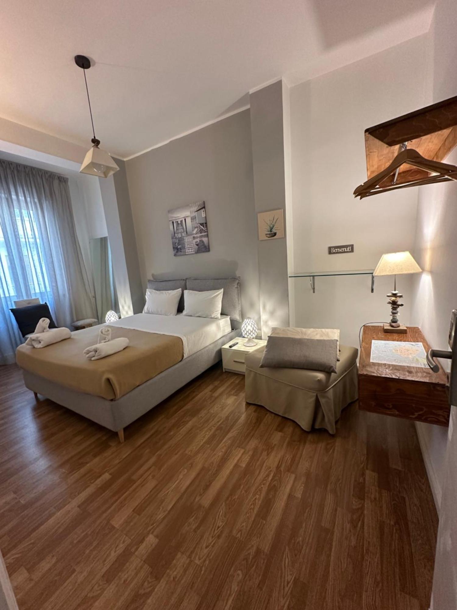 B&B Degli Artisti Suite Lecce Eksteriør billede
