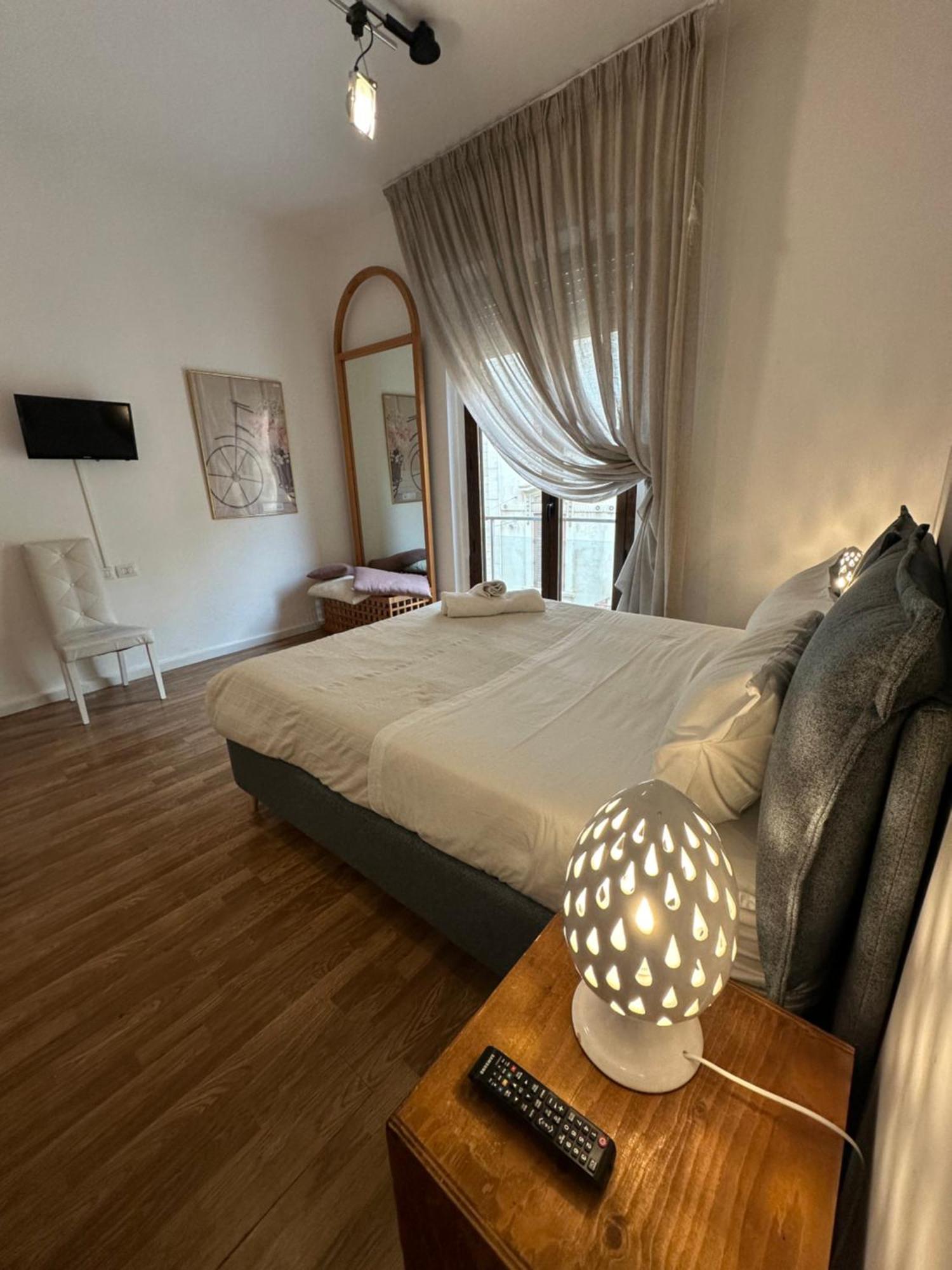 B&B Degli Artisti Suite Lecce Eksteriør billede