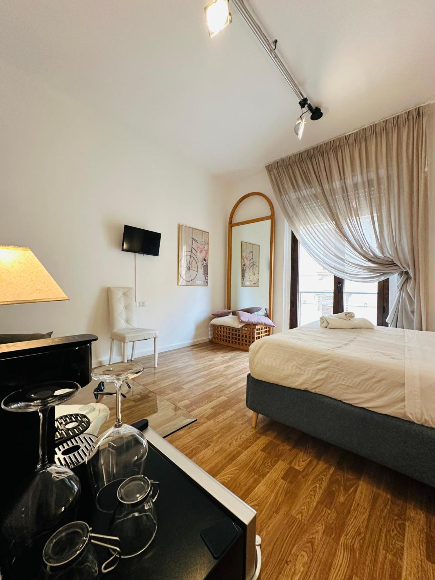 B&B Degli Artisti Suite Lecce Eksteriør billede