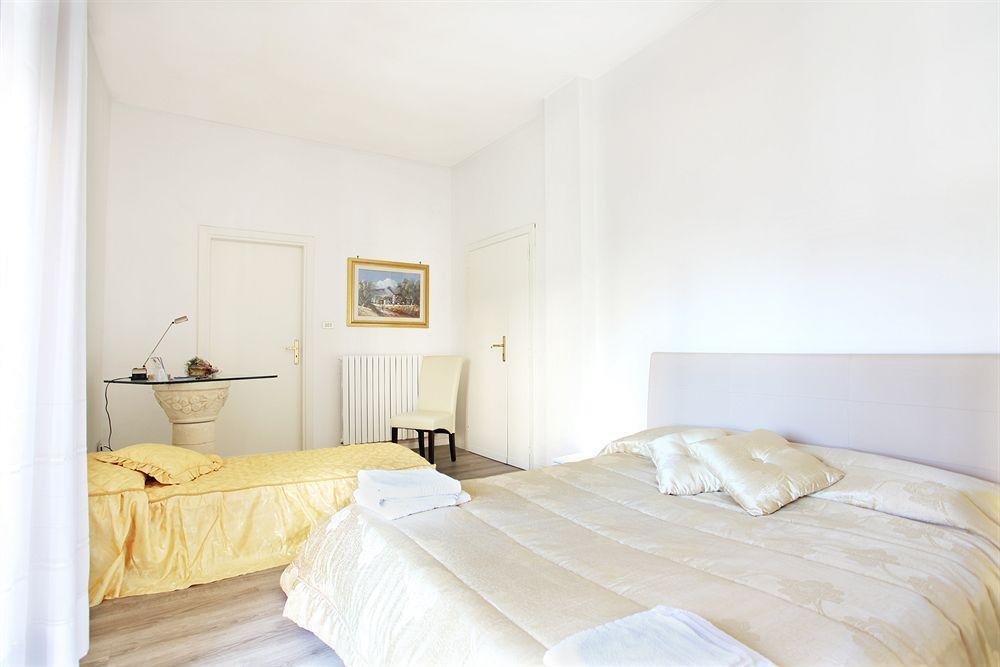 B&B Degli Artisti Suite Lecce Eksteriør billede