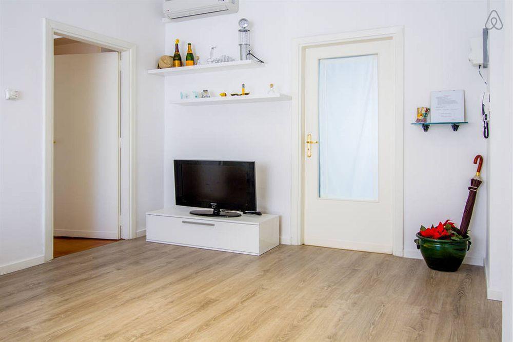 B&B Degli Artisti Suite Lecce Eksteriør billede